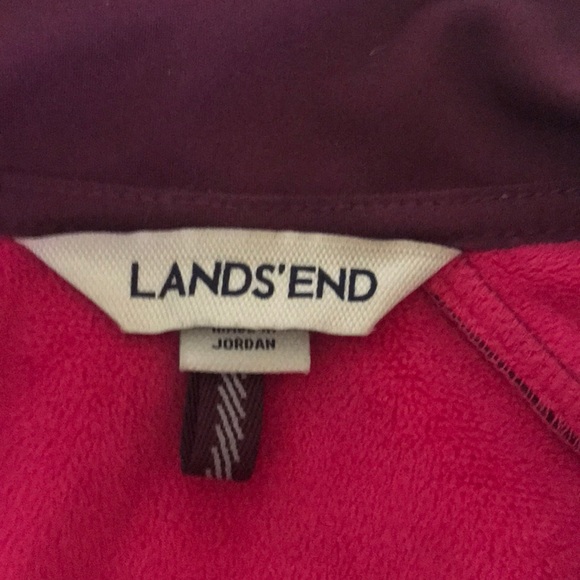 Lands’end Jacket Maroon on outside vary warm - Picture 3 of 7